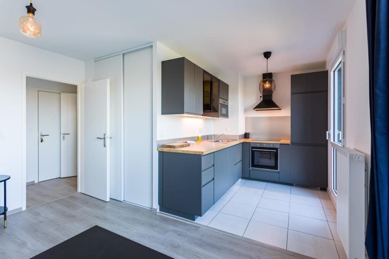 Le Rio, Appartement Avec Terrasse & Parking Rennes Luaran gambar