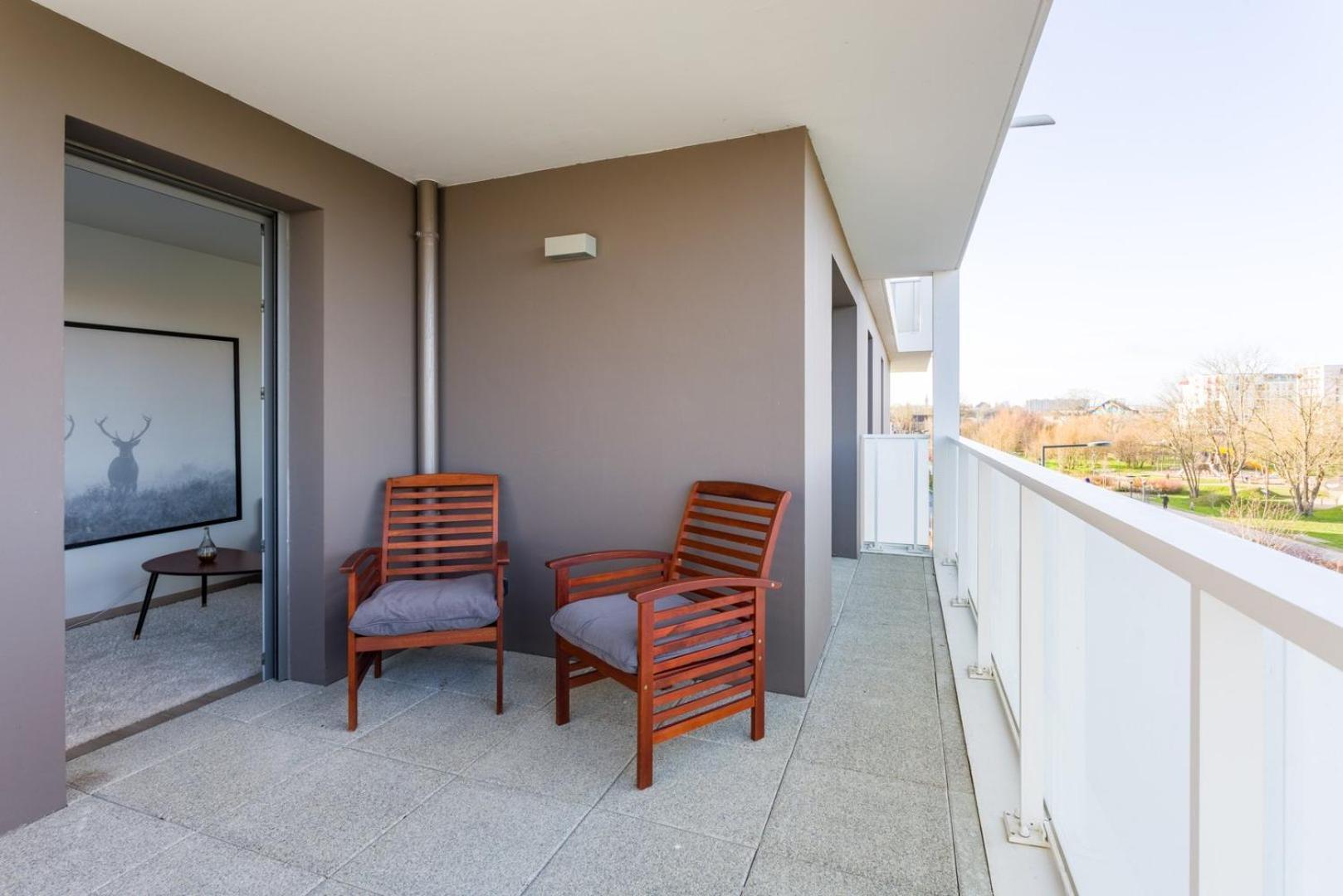 Le Rio, Appartement Avec Terrasse & Parking Rennes Luaran gambar