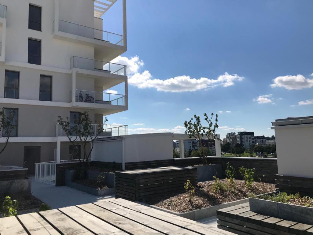 Le Rio, Appartement Avec Terrasse & Parking Rennes Luaran gambar