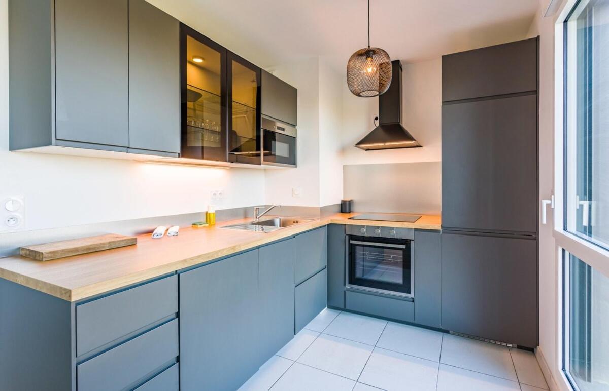 Le Rio, Appartement Avec Terrasse & Parking Rennes Luaran gambar